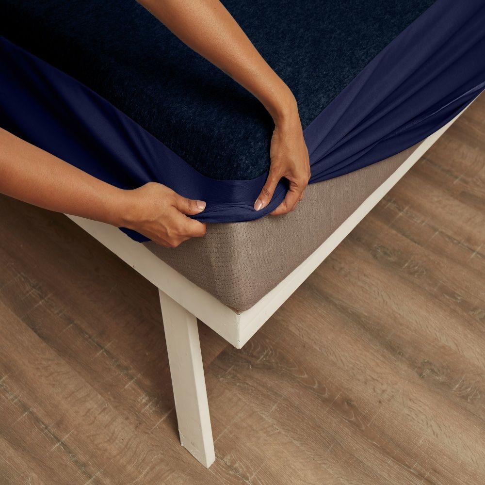 Wakefit 100% Waterproof Mattress Protector | Cotton Feel Fabric, Queen 75x66 | Blue